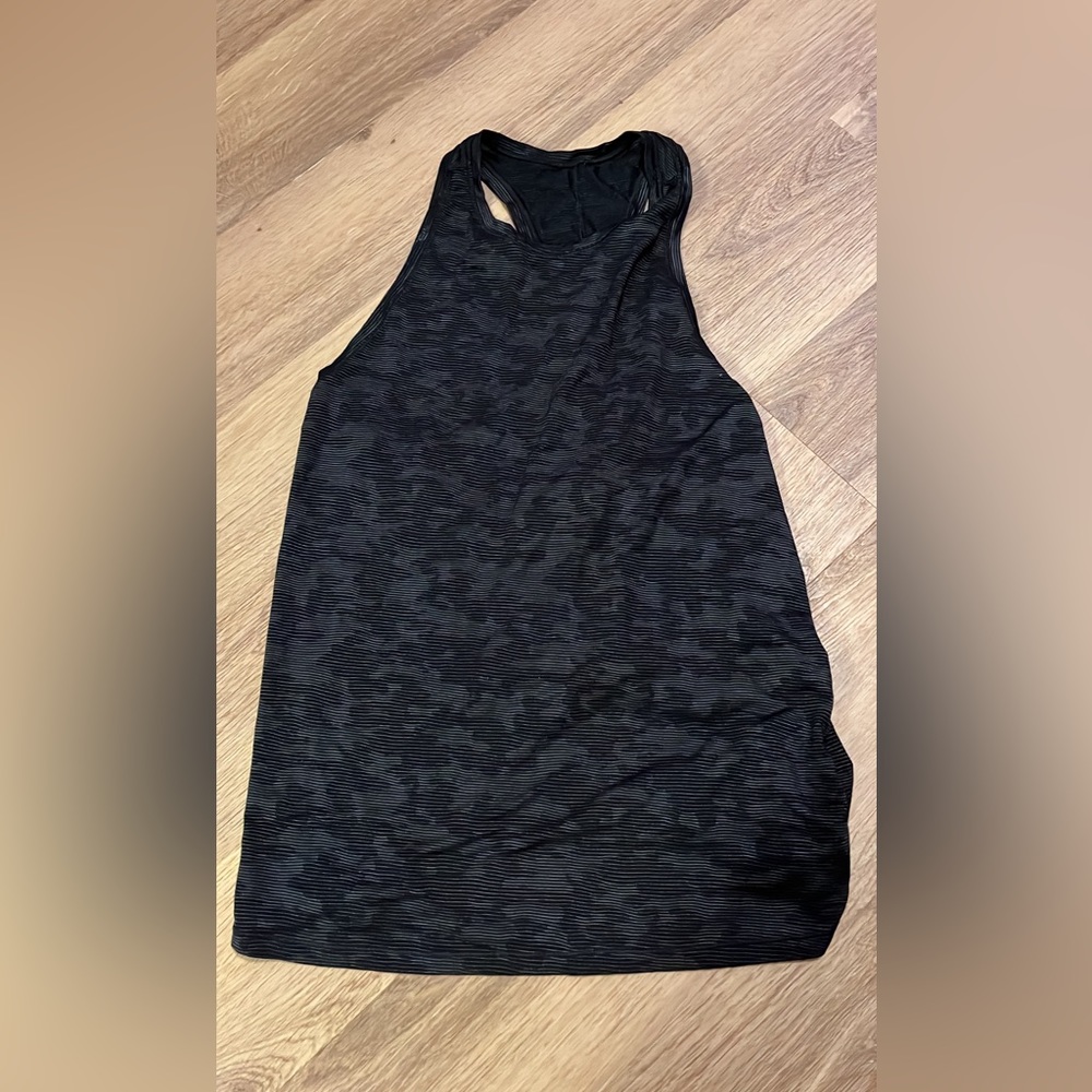 LULULEMON CAMO TANK TOP